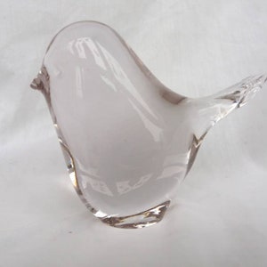 pisapapeles vintage de vidrio transparente para pájaros de Wedgwood Glass. vidrio hecho a mano RSW70
