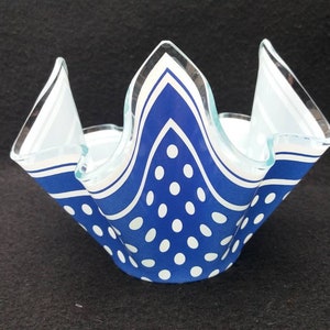 Chance Brothers Polkadot formed glass handkerchief vase bowl 1974. blue white. vintage glass