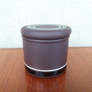 Hornsea Pottery CONTRAST lidded sugar bowl. Lancaster vitramic. vintage Hornsea.