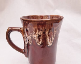 Vintage Fosters Pottery Honeycomb coffee mug. Caramel. drip glaze caramel. 1970s -1990s lava glaze