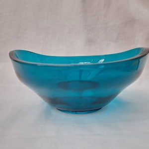 vintage Sowerby glass bowl trinket dishin kingfisher blue colour. Elliptical shape. 1950s 1960s. English glass