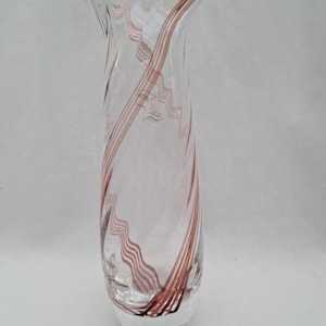 Caithness Crystal Glass &#39;Flamenco&#39; posy vase. 1980s 1990s. Large pink swirl ribbed vase. Kings Lynn Crystal