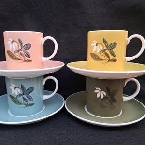 Vintage Susie Cooper Wedgwood coffee set of four. Bone china. Wedgwood. Snowdrops