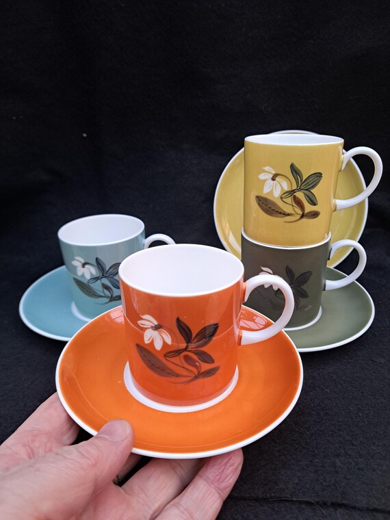 Vintage Susie Cooper Wedgwood Flower Motif Coffee Set of Four