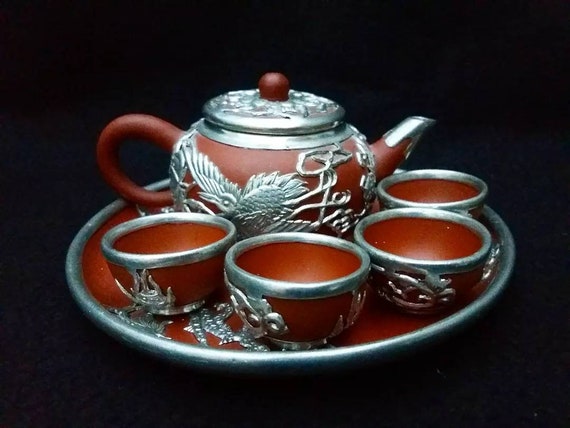 茶器　骨董品　ミニティーポット　骨董品 Vintage Yixing Pottery Miniature Tea Set. Teapot, Cups and