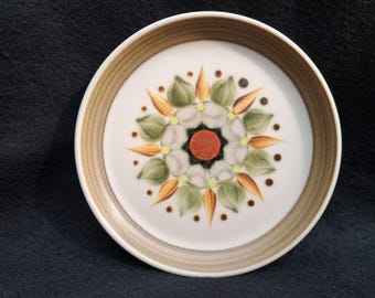 Langley Sherwood Gill Pemberton. Side plate. 1960s. handpainted . English ceramics