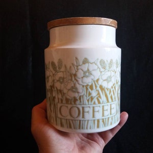 Vintage Hornsea Fleur Coffee caddy storage jar with wooden lid and rubber seal.