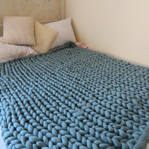 Chunky Knit Acrylic Blankets, Hand Made to Order, Various Colours Giant Knit Throw, 100% Vegan image 6