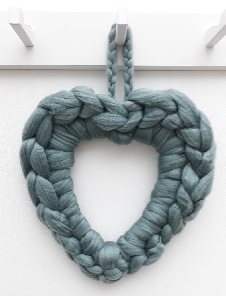 Heart - Handmade Wool Wall Hanging 09