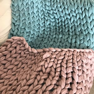 Chunky Knit Acrylic Blankets, Hand Made to Order, Various Colours Giant Knit Throw, 100% Vegan image 2