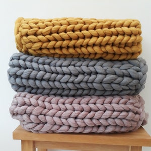 Chunky Knit Acrylic Blankets, Hand Made to Order, Various Colours Giant Knit Throw, 100% Vegan image 1