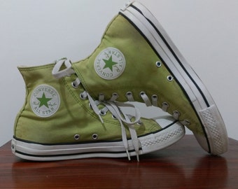 retro converse sneakers