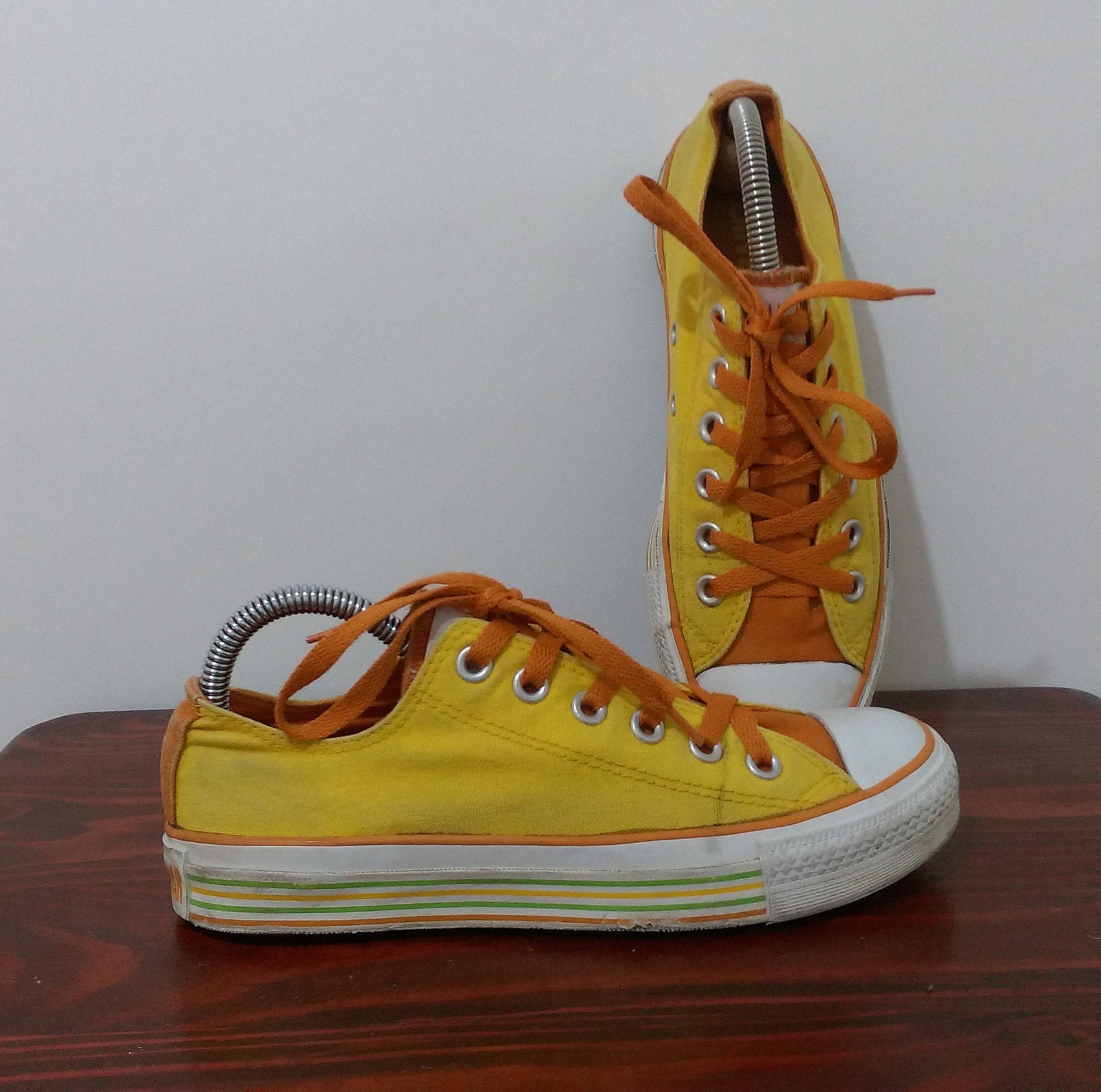 converse high tops 6.5