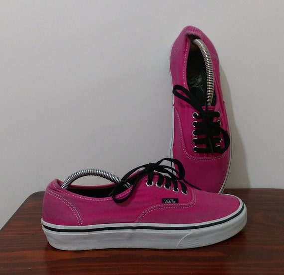 vans pink shoes men
