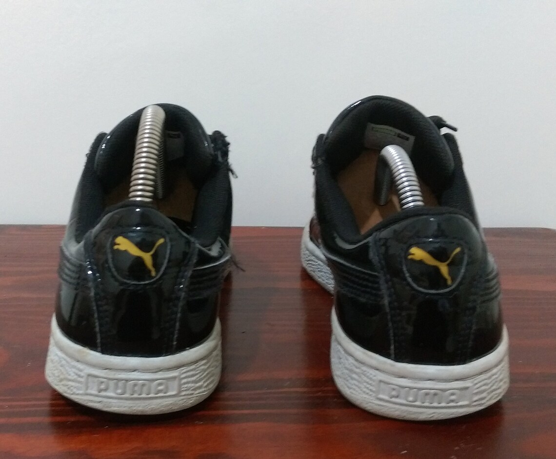 old school suede pumas