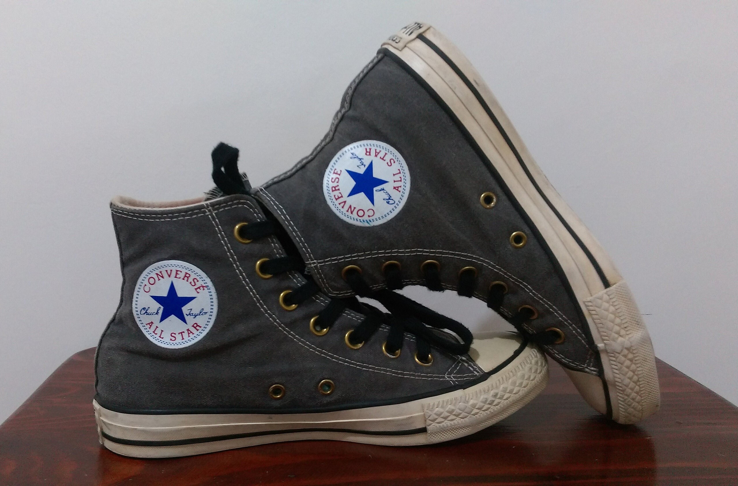 Vintage Chuck Taylor Converse 