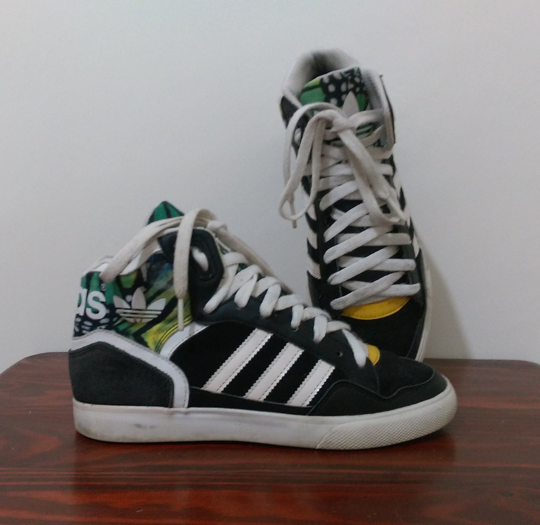 adidas high tops 90s