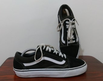 vans off white sneakers