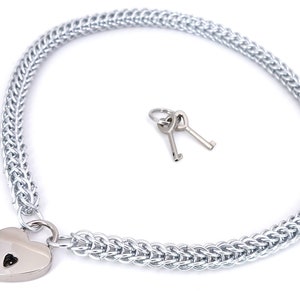 Handmade Silver Locking Collar with Spare Heartlock, Full Persian Anodized Aluminum Chainmaille, Nickel Plated Heartlock with 2 Keys