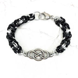 Locked Infinity Bracelet in Black & Silver, Unisex Anodized Aluminum Chainmaille