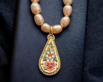 1264. Pink Pearl Beaded Necklace with Vintage/Italian Micro Mosaic Pendant.