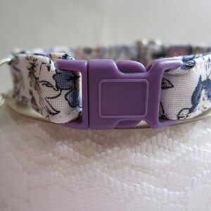 Shades of Lilac flowers soft cat collar