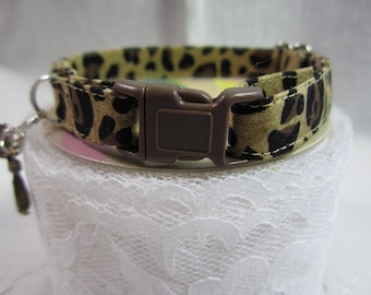 Leopard soft cat collar