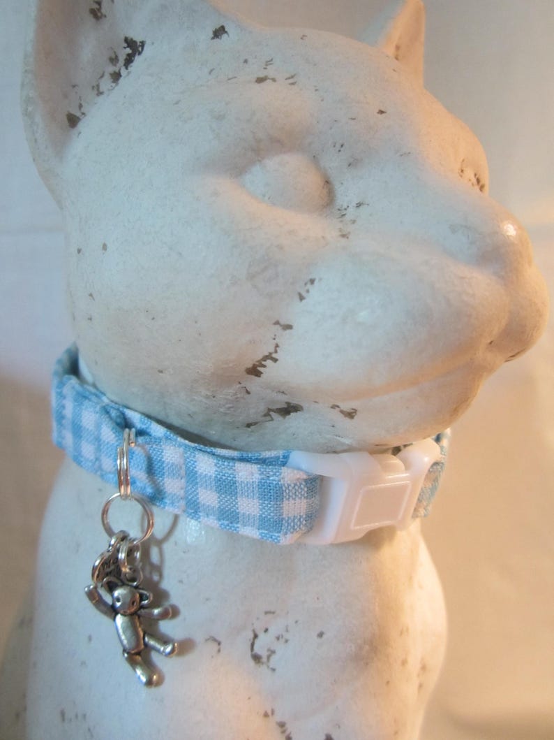 Blue gingham soft cat collar image 2