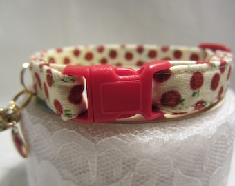 Tossed Apples Cat Collar: Soft, Lightweight, Breakaway Buckle