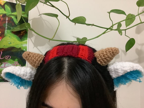 Perverze Scalloped Crochet Headdressニット帽 I want to make Caroline Polachek's headpiece but I'm stumped! How
