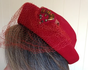 40's classic hat, red wool hat, 40's hat with veil, beaded 40's pork pie hat, classic style hat, Merrimac hat
