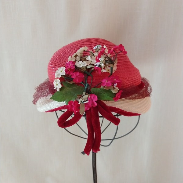 Vintage spring/summer straw hat with flowers, brim and bow, red and white church hat, ladylike romantic beautiful hat,40s and 50s summer cap