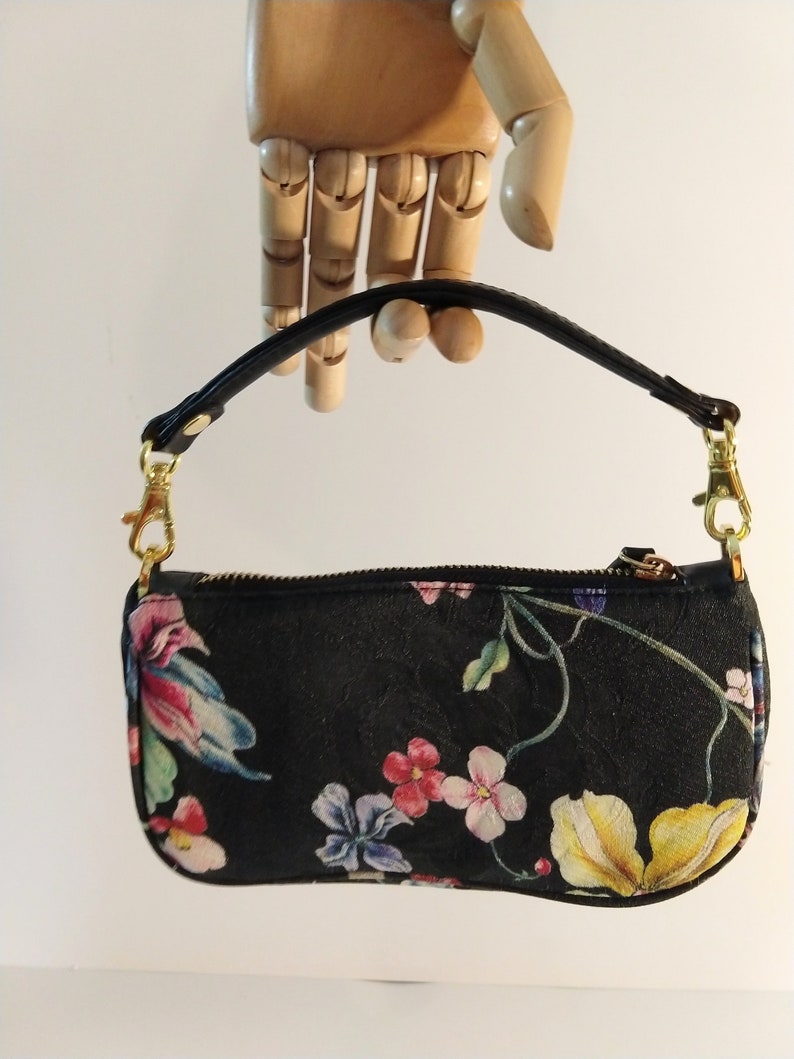 Vintage 100/% silk purse handbag floral design silk wristlet Cathaya digital printed silk Teflon protected