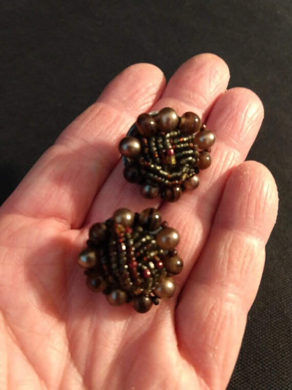 Mid Century earrings, brown, beaded, clip-ons, ne… - image 2