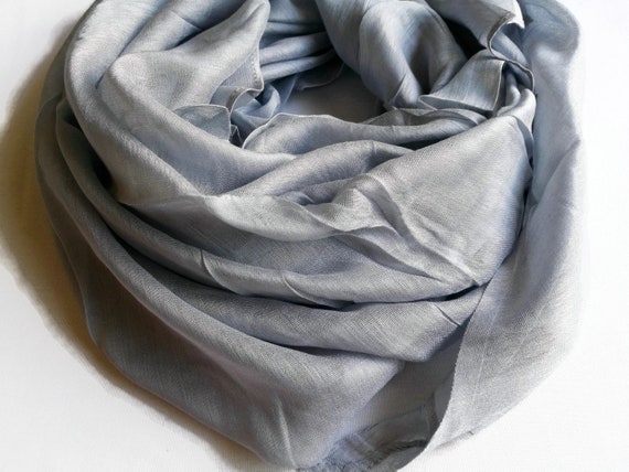 Thin grey scarf Clearance