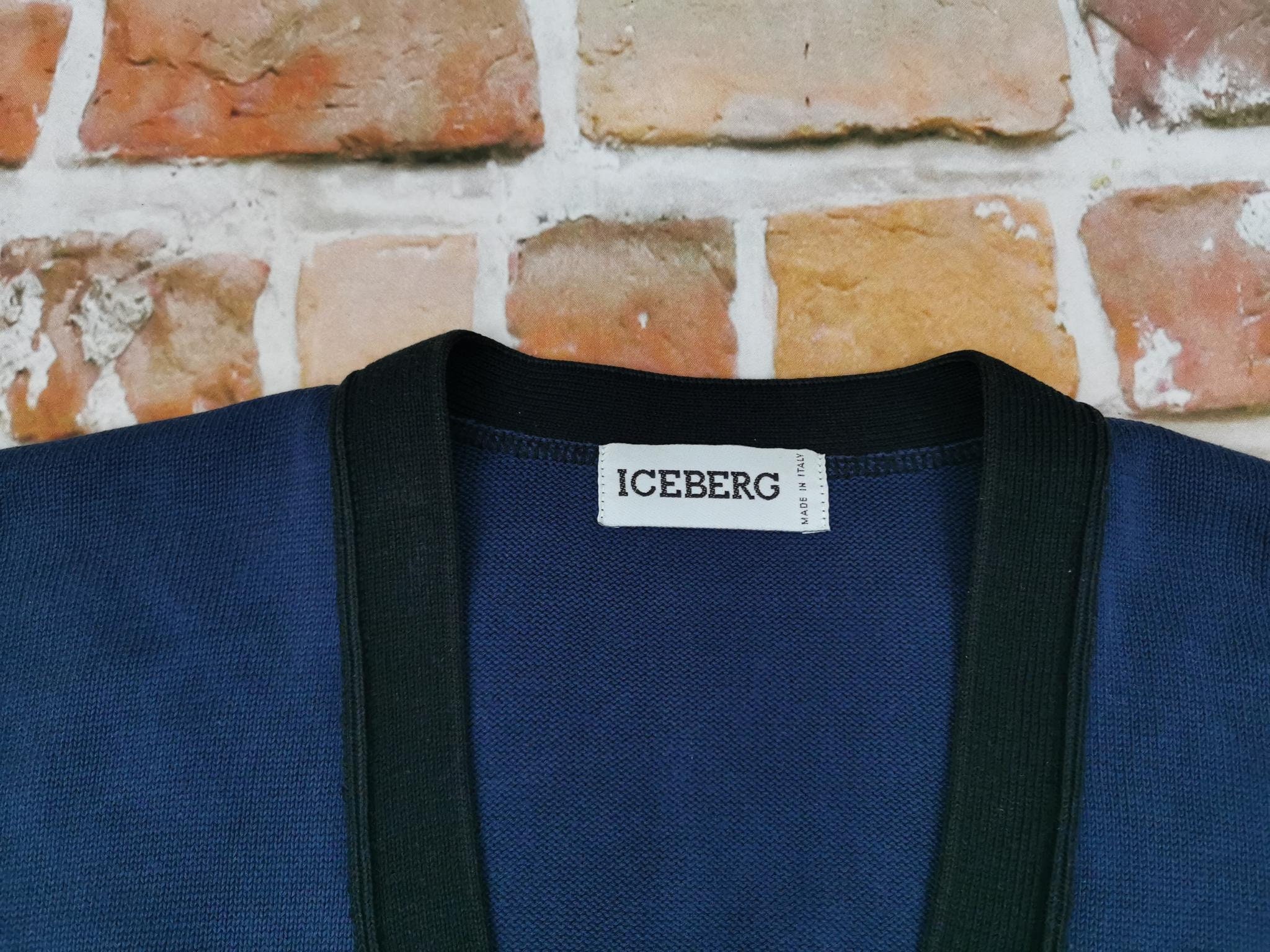 Iceberg Vintage Cardigan Donald Duck Biker Captain Walt