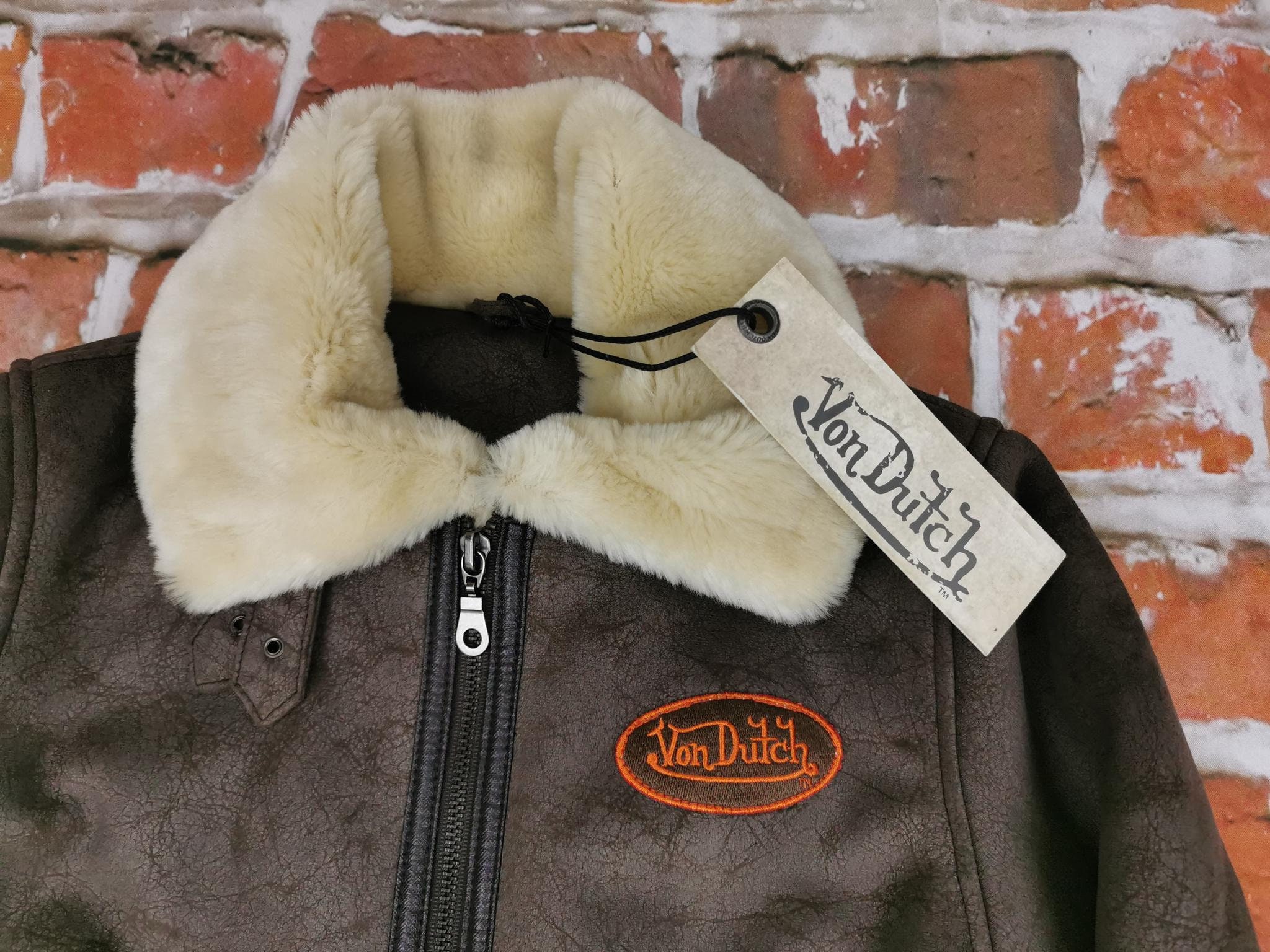 ダイキャスト　Von Dutch ‘53ベルエア　‘51マーキュリー　洋書レア Von Dutch Children's SHEARLING B3 Winter Vintage Pilot Jacket