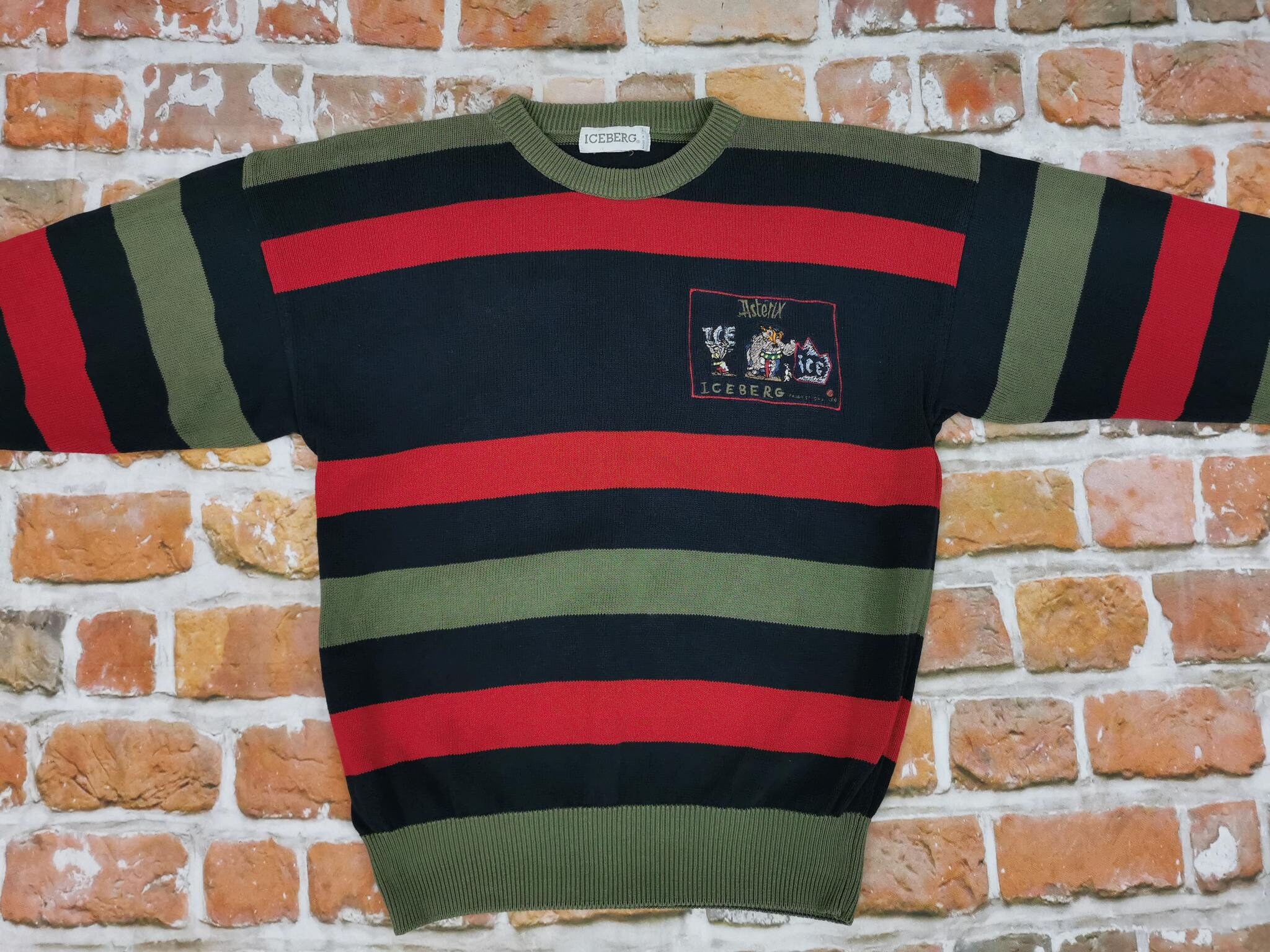 Iceberg Vintage Sweater Asterix Obelix Idefix Comic Glimar Casual