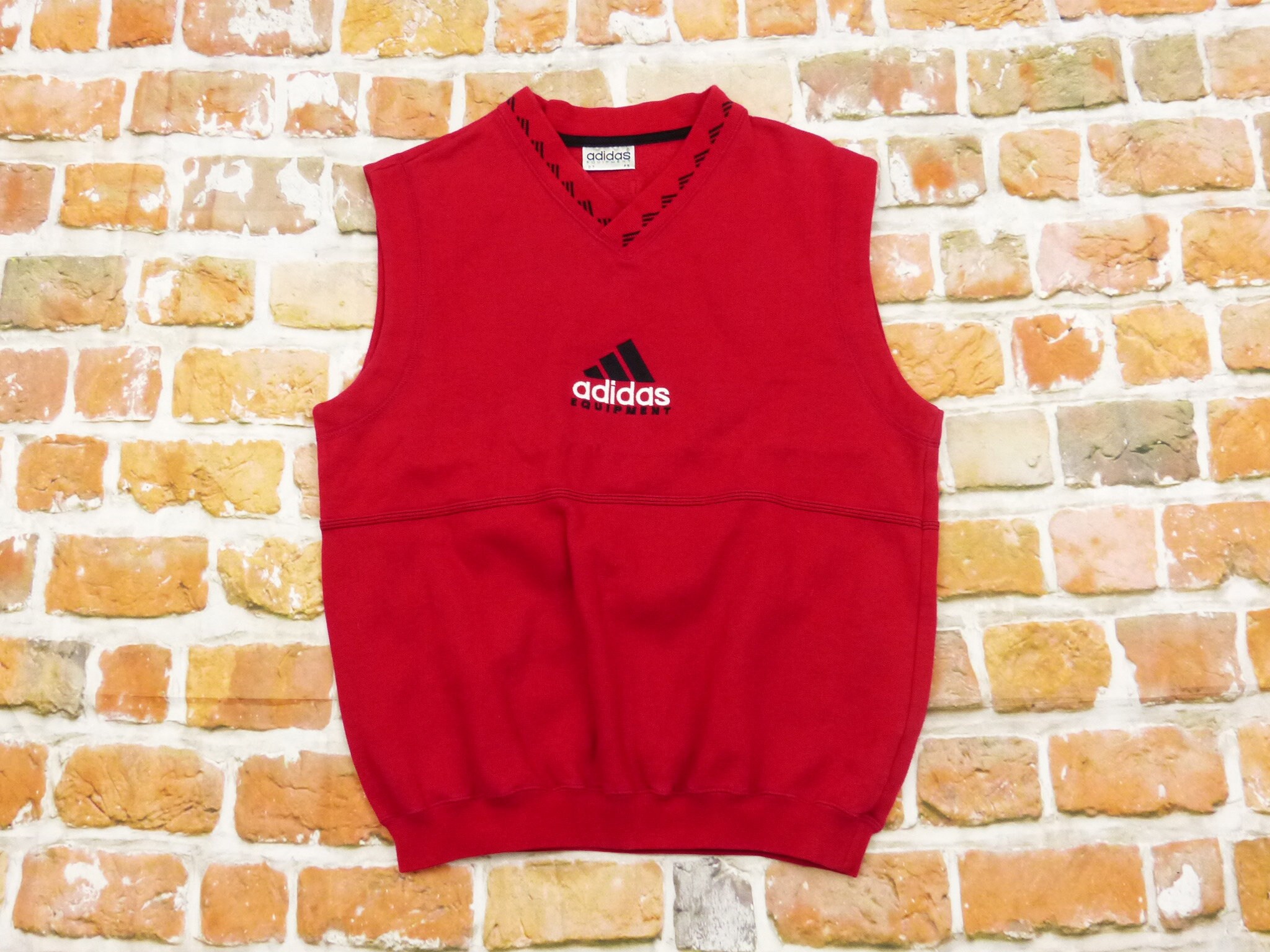 ADIDAS VINTAGE EQUIPMENT Sweater Vest 