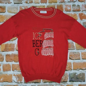Iceberg Vintage Ladies Sweater Gulliver's Travels Sailing Ship Red Casual