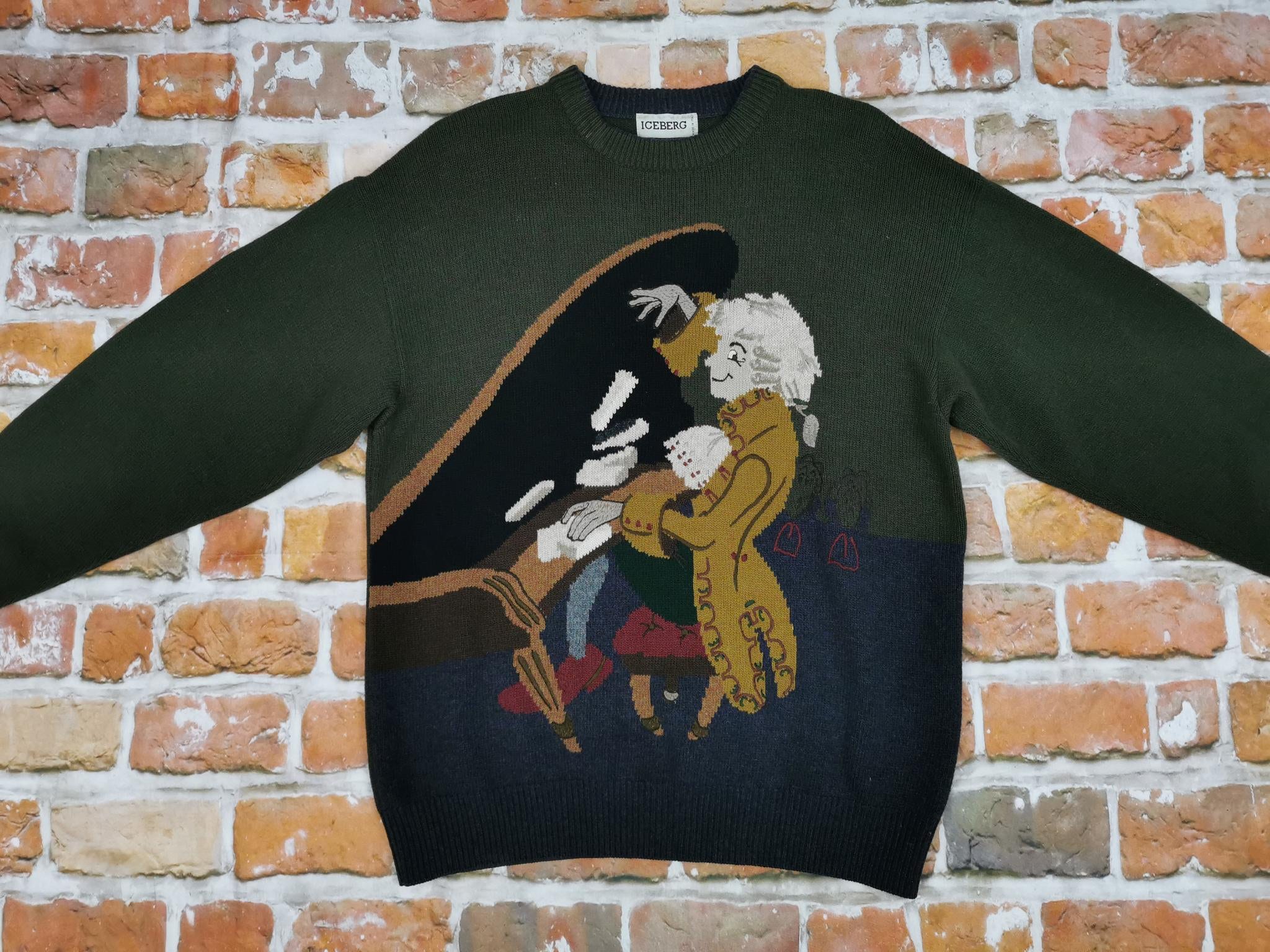 Vintage iceberg sweater sale