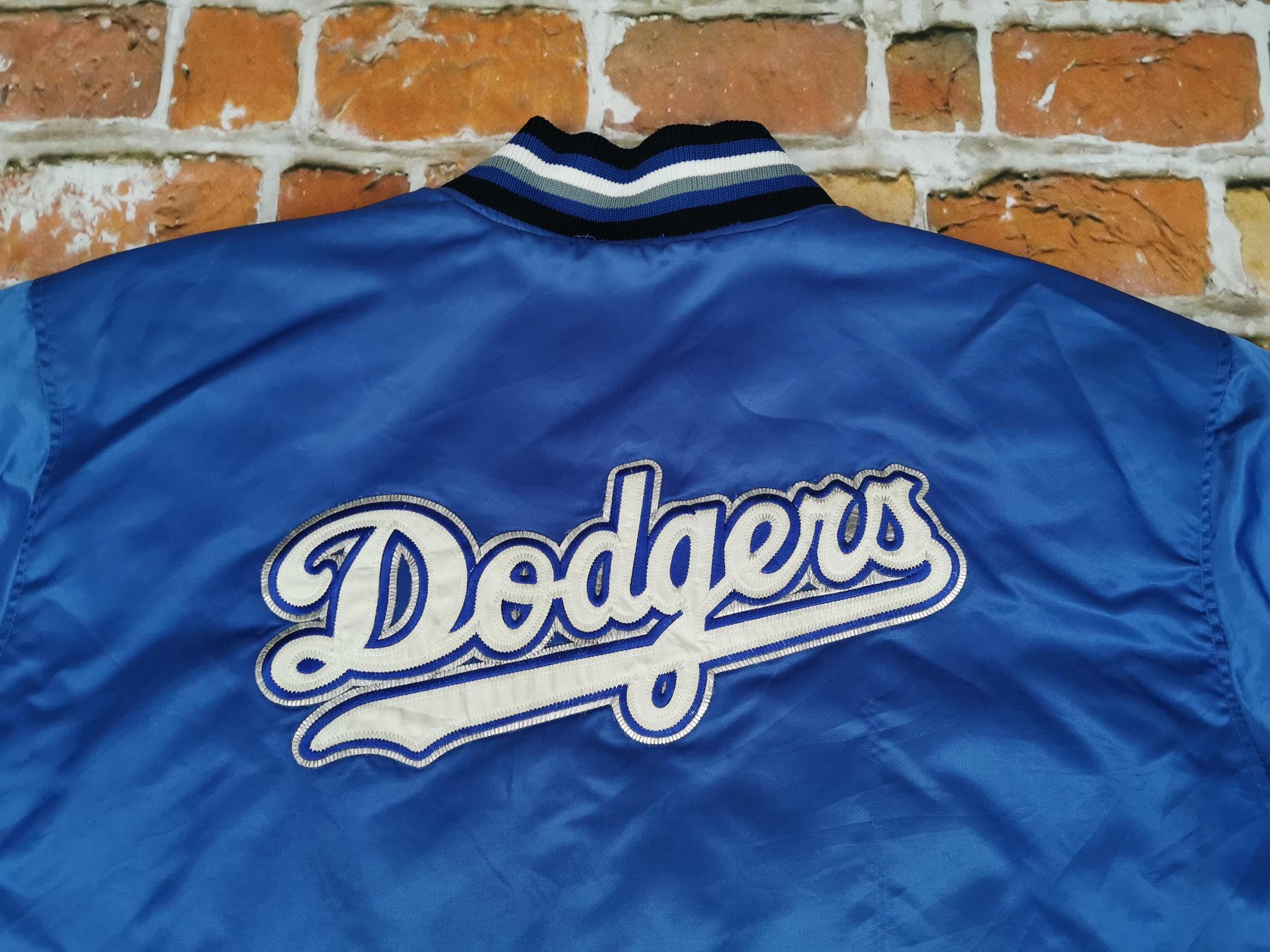 MLB Dodgers Majestic ネイビージャケット古着 MLB Authentic COLLECTION Majestic “Dodgers” Nylon Pullover