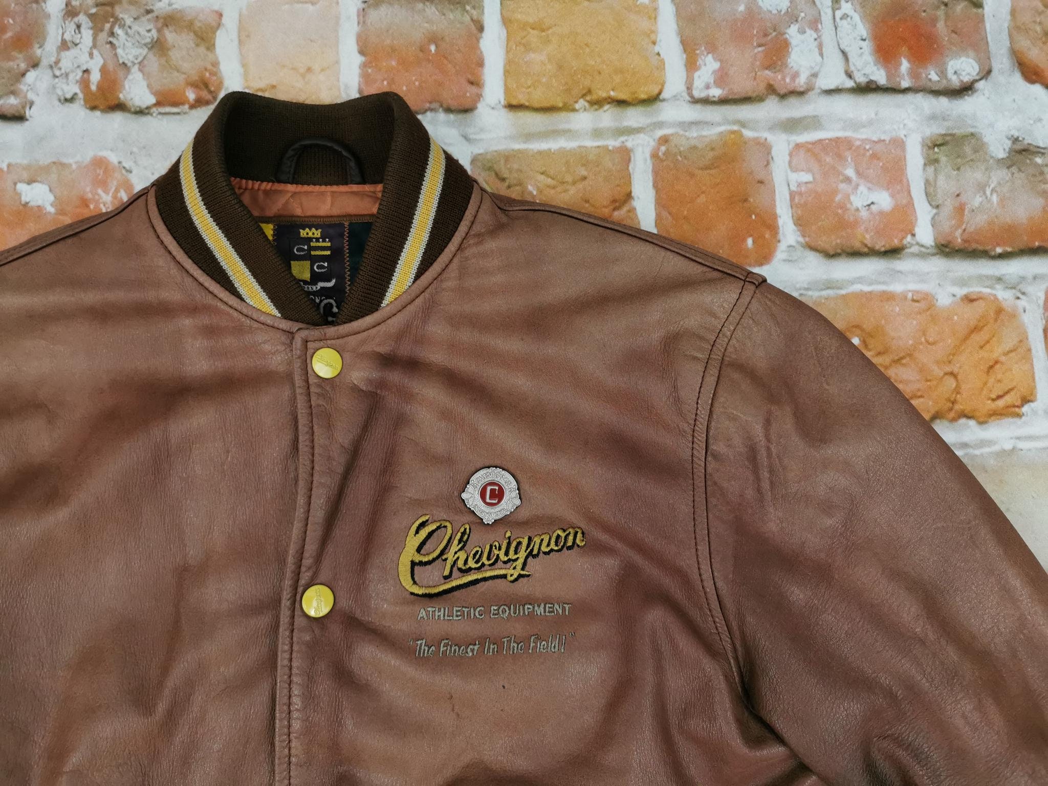 Chevignon Vintage Leather Jacket Flyers Brown Varsity Iowa Chevignon Vintage Leather Jacket Flyers Brown Varsity Iowa