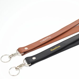 Cordão de couro PU personalizado / Cordão de couro personalizado para identificação / Chaveiro de couro com monograma em marrom, preto, lavanda