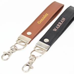 Leather wristlet key fob keychain with Clasp