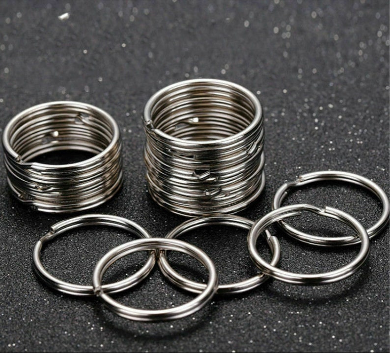 25 Schlüsselringe 30 x 2mm vernickelt Split Key Ring 25 Schlüsselringe 30 x 2mm vernickelt Split Key Ring