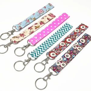 Llavero de pulsera con diseño de tela de algodón personalizado con cierre giratorio y llavero