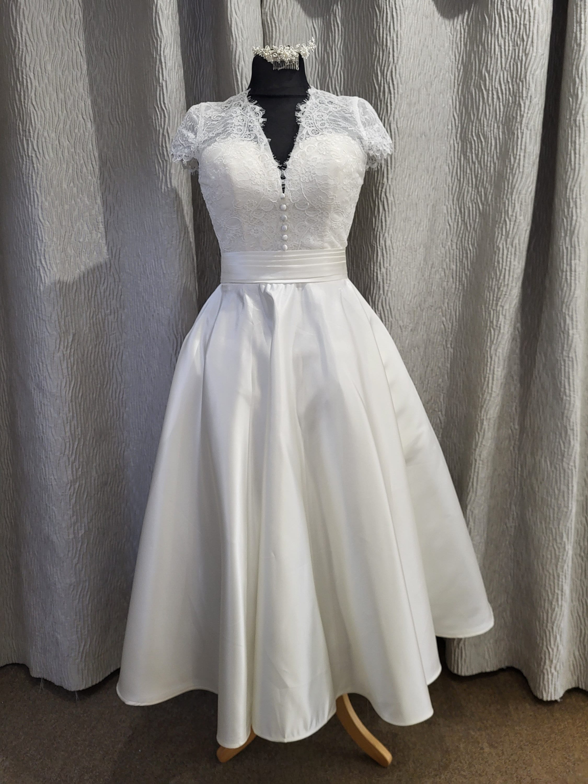 white church dresses for women Embroidered Modest Maxi Dress - FARES - - Floral Cutout Detail A-Line Long Purple Prom Ill gladly help you. Size:18/18.5