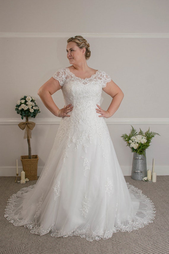 a line wedding dress size 18 Mon Cheri 18252 Size 18 Long A Line Organza Wedding Dress Bridal Gown