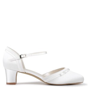 Ivory Satin Wide Fit Low Block Heel Court Shoes Wedding Bridal Shoes UK 4 UK 5 image 3